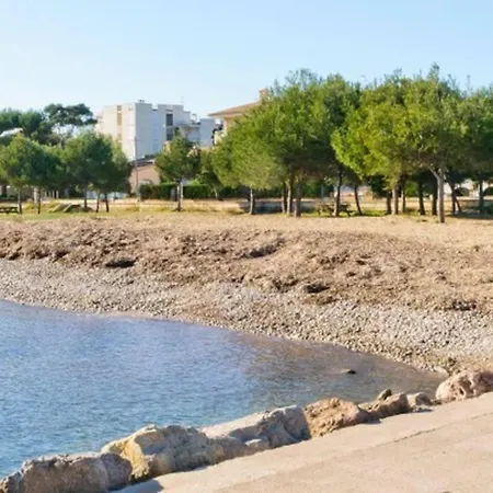 Apartman Apto. Cerca Playa- Wifi&a.c.