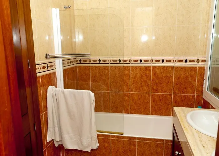 Apto. Cerca Playa- Wifi&a.c. Appartement *