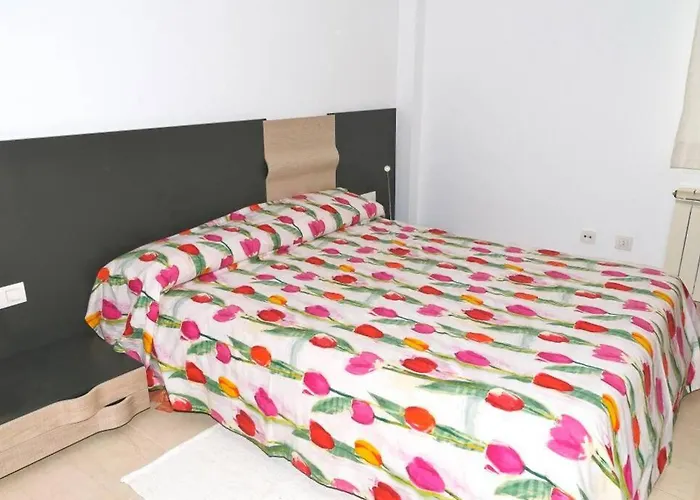 Apto. Cerca Playa- Wifi&a.c. *